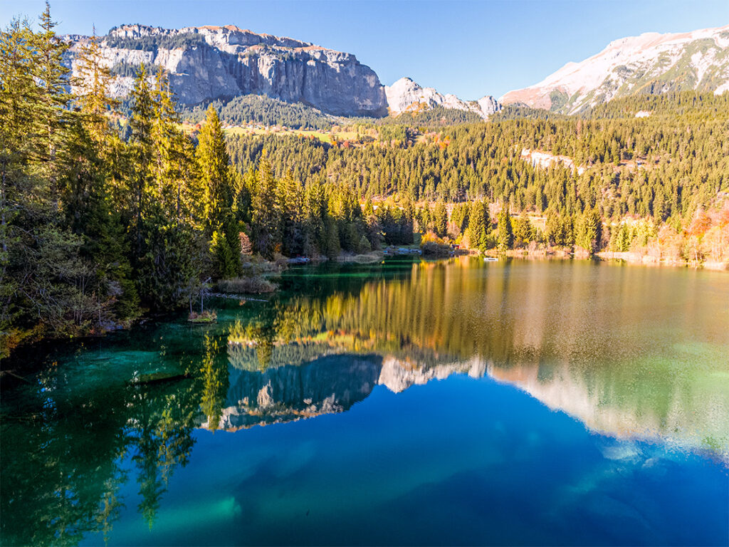 autumn golden hour at Caumasee